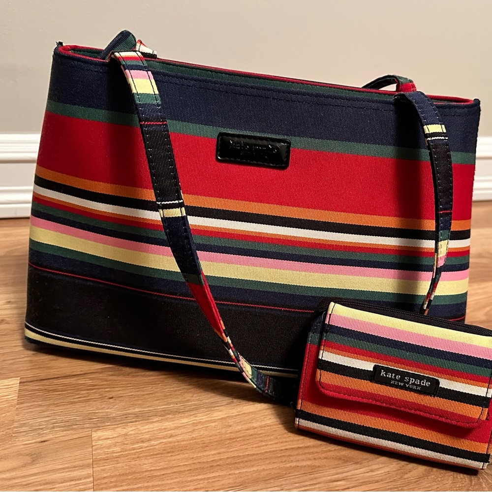 Excellent condition authentic Kate Spade bag and matching wallet